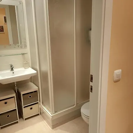 Sunrise Apartment *
